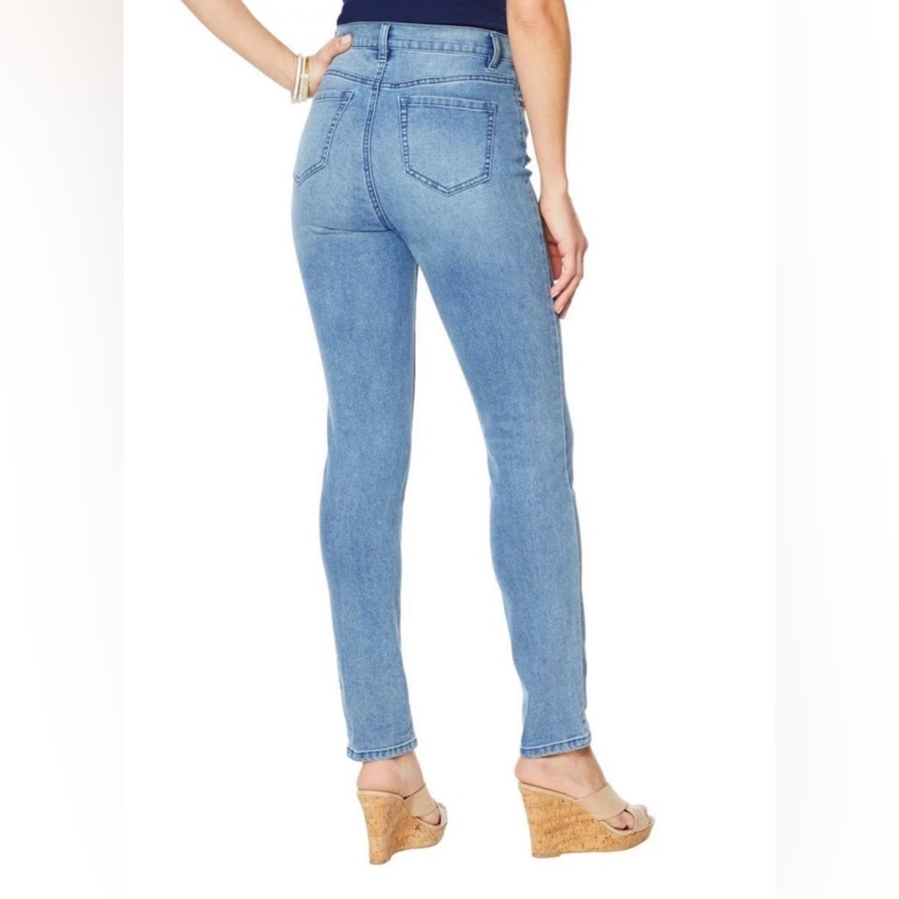 DG2 By Diane Gilman Straight Jeans